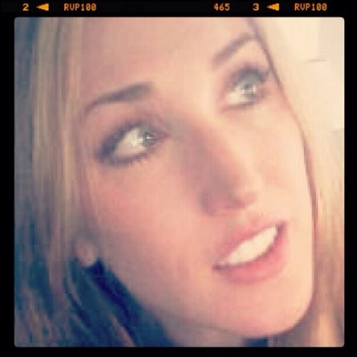 Jodee C.